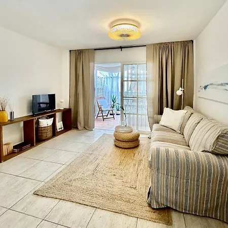 2 Bdr Cozy Ap In Appartement