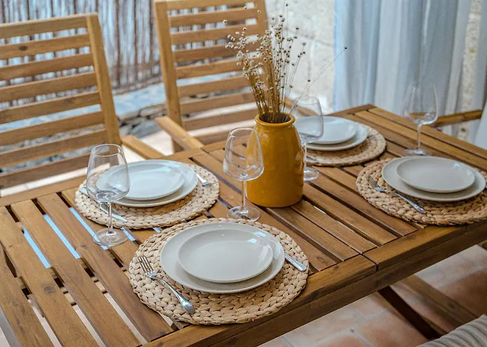 Appartement 2 Bdr Cozy Ap In *