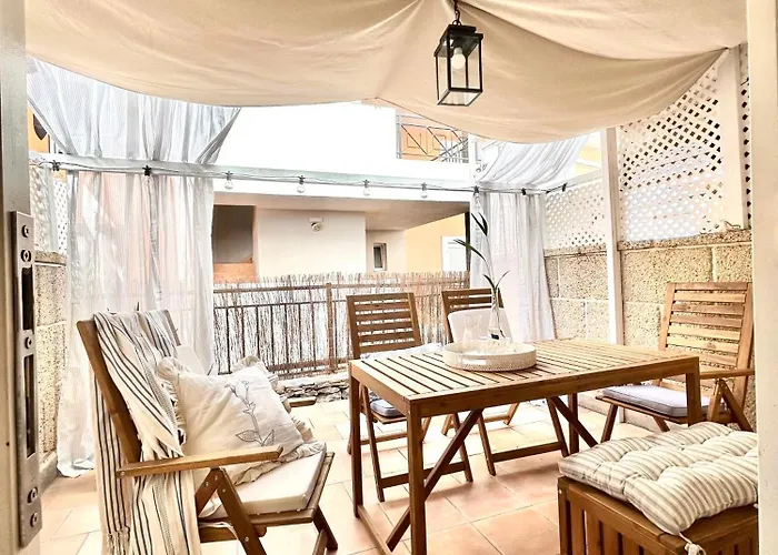 Appartement 2 Bdr Cozy Ap In *